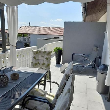 Apartment Bicanic Vir Eksteriør billede