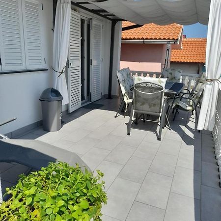 Apartment Bicanic Vir Eksteriør billede