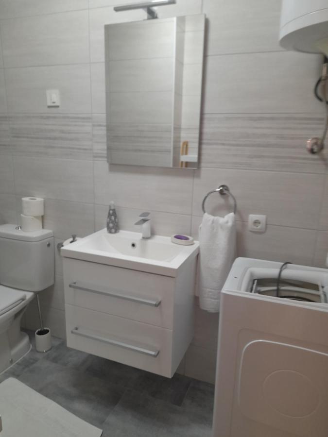 Apartment Bicanic Vir Eksteriør billede